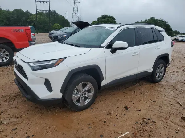 4T3RWRFV2RU128410 2024 TOYOTA RAV 4 - Image 1