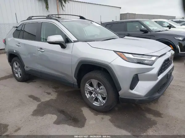 4T3RWRFV2SU166936 2025 TOYOTA RAV 4 - Image 1