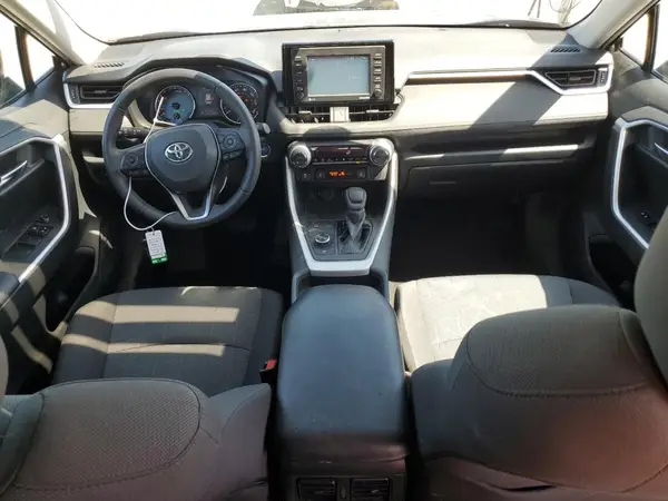 4T3RWRFV3LU005643 2020 TOYOTA RAV 4 - Image 8