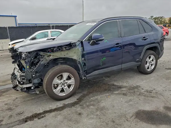 4T3RWRFV3MU042645 2021 TOYOTA RAV 4 - Image 1