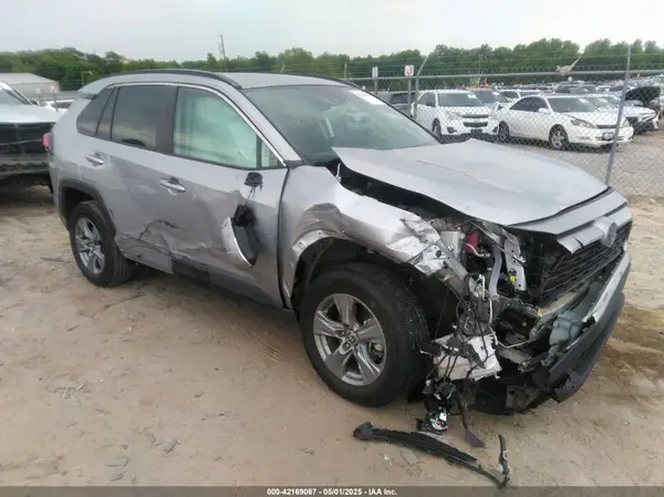 4T3RWRFV3NU050617 2022 TOYOTA RAV 4 - Image 1