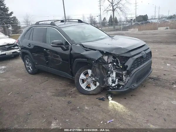 4T3RWRFV3NU059351 2022 TOYOTA RAV 4 - Image 1