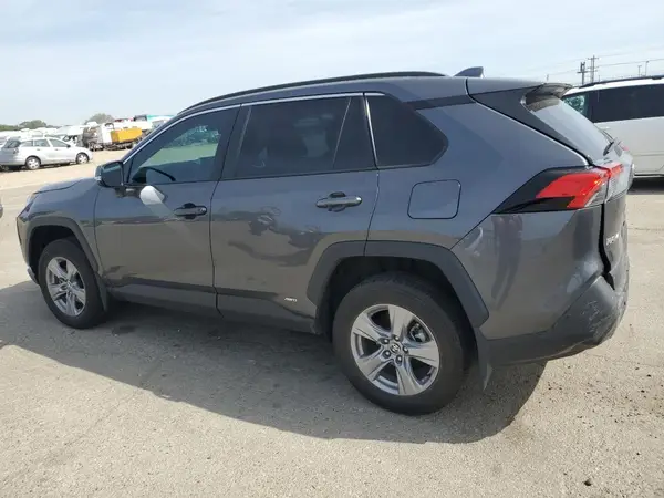 4T3RWRFV3PU083281 2023 TOYOTA RAV 4 - Image 2