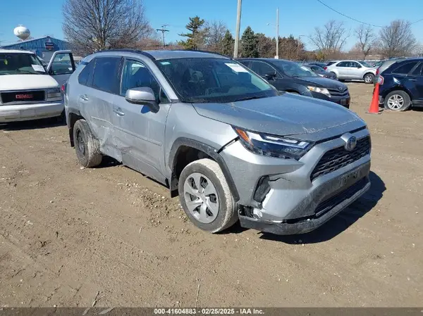 4T3RWRFV3RU117934 2024 TOYOTA RAV 4 - Image 1