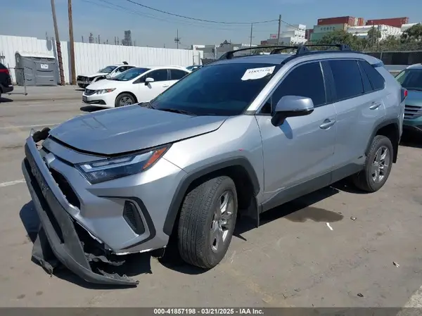 4T3RWRFV3RU124513 2024 TOYOTA RAV 4 - Image 2