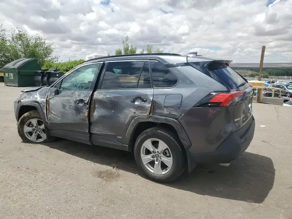 4T3RWRFV4MU018354 2021 TOYOTA RAV 4 - Image 2