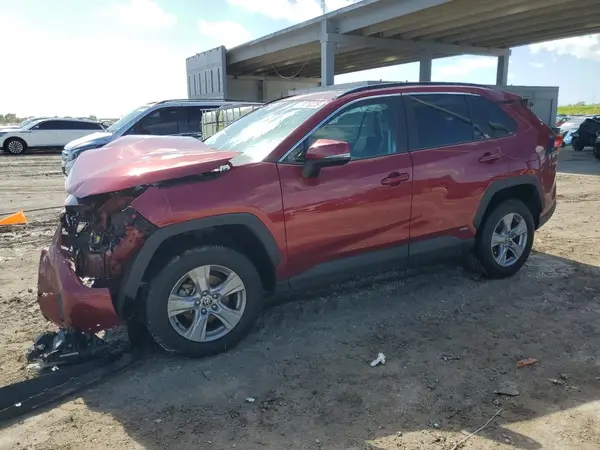 4T3RWRFV4NU052179 2022 TOYOTA RAV 4 - Image 1