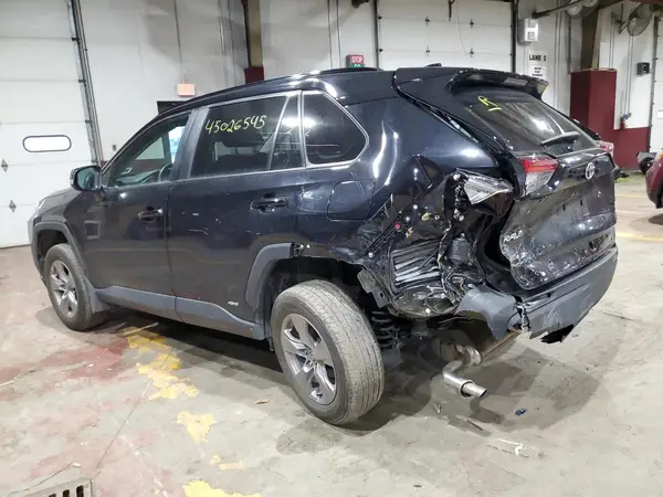 4T3RWRFV4NU066194 2022 TOYOTA RAV 4 - Image 2