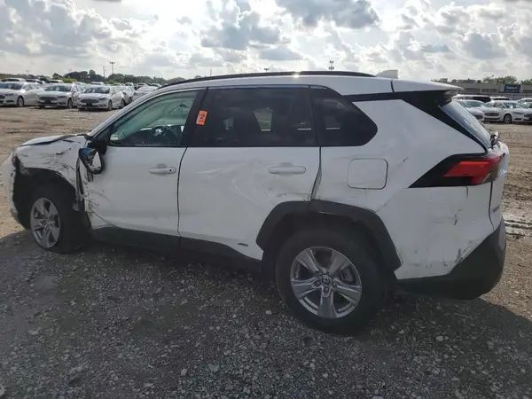 4T3RWRFV4NU070164 2022 TOYOTA RAV 4 - Image 2