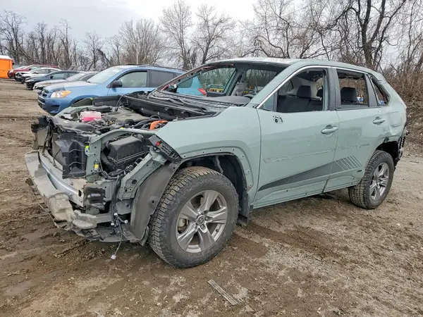 4T3RWRFV4NU077969 2022 TOYOTA RAV 4 - Image 1