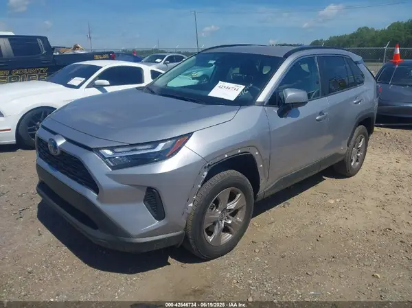 4T3RWRFV4PU096816 2023 TOYOTA RAV 4 - Image 2