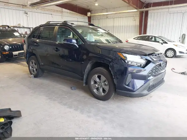 4T3RWRFV4RU125878 2024 TOYOTA RAV 4 - Image 1