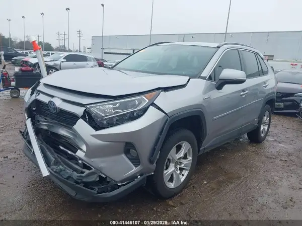 4T3RWRFV5MU031419 2021 TOYOTA RAV 4 - Image 2