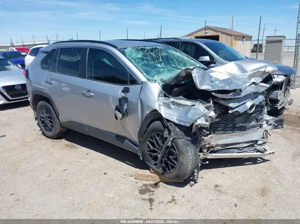 4T3RWRFV5NU064924 2022 TOYOTA RAV 4 - Image 1