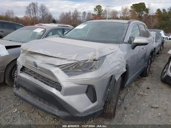 4T3RWRFV5NU075034 2022 TOYOTA RAV 4 - Image 2