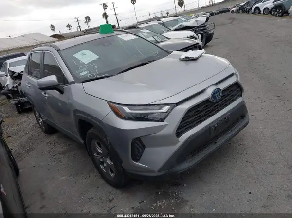 4T3RWRFV5PU107791 2023 TOYOTA RAV 4 - Image 1
