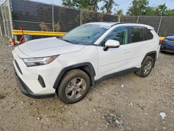 4T3RWRFV5RU110077 2024 TOYOTA RAV 4 - Image 1