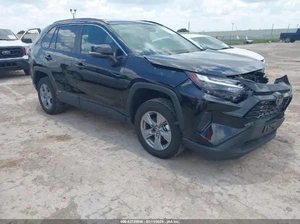 4T3RWRFV5SU176490 2025 TOYOTA RAV 4 - Image 1