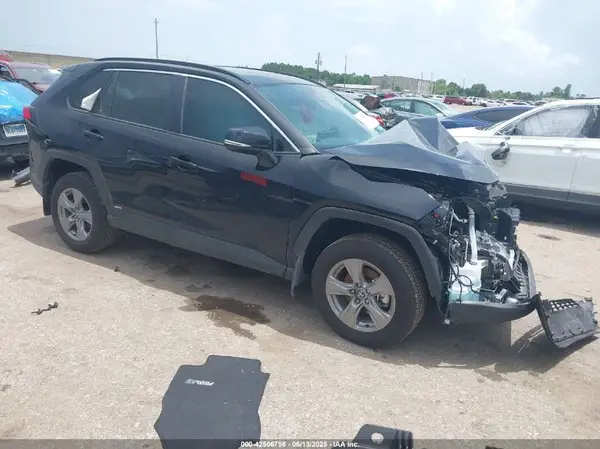 4T3RWRFV5SU177851 2025 TOYOTA RAV 4 - Image 1