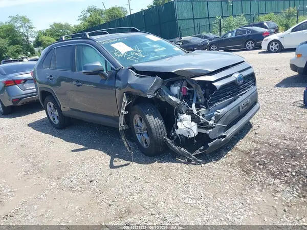 4T3RWRFV6NU060882 2022 TOYOTA RAV 4 - Image 1