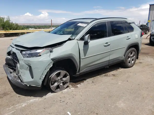 4T3RWRFV6NU072627 2022 TOYOTA RAV 4 - Image 1