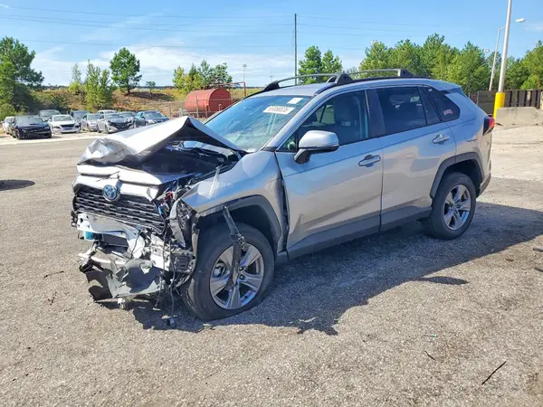 4T3RWRFV6NU082333 2022 TOYOTA RAV 4 - Image 1