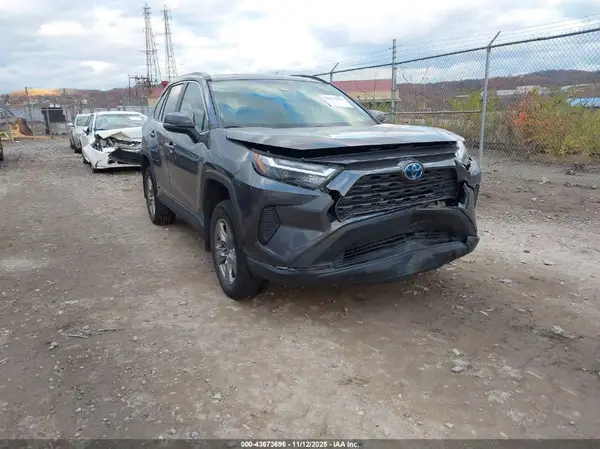 4T3RWRFV6PU099636 2023 TOYOTA RAV 4 - Image 1