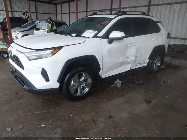 4T3RWRFV6RU117636 2024 TOYOTA RAV 4 - Image 2