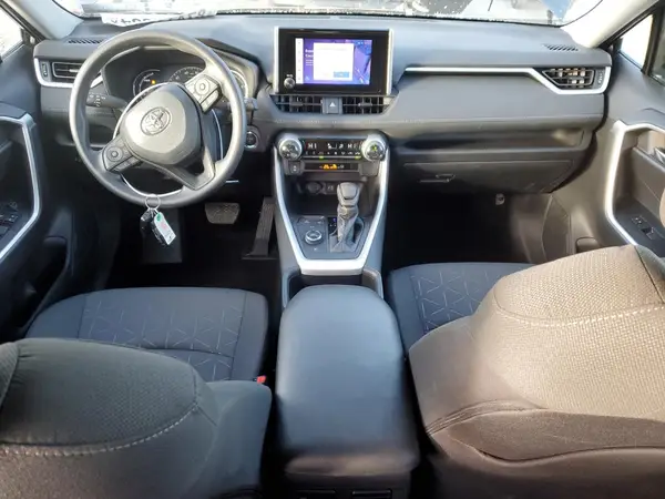 4T3RWRFV6RU137014 2024 TOYOTA RAV 4 - Image 8