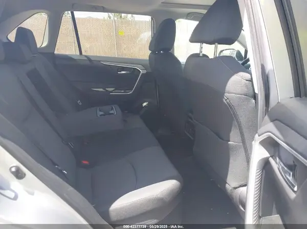 4T3RWRFV7MU018719 2021 TOYOTA RAV 4 - Image 8