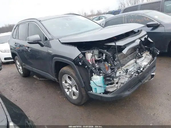 4T3RWRFV7MU022172 2021 TOYOTA RAV 4 - Image 1