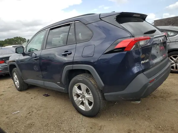 4T3RWRFV7MU042518 2021 TOYOTA RAV 4 - Image 2
