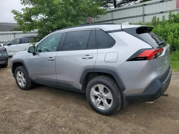 4T3RWRFV7MU048075 2021 TOYOTA RAV 4 - Image 2