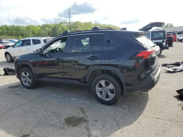 4T3RWRFV7NU055738 2022 TOYOTA RAV 4 - Image 2