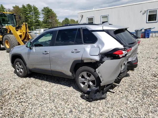 4T3RWRFV7NU057408 2022 TOYOTA RAV 4 - Image 2