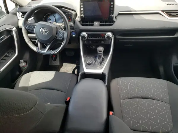 4T3RWRFV7NU057408 2022 TOYOTA RAV 4 - Image 8