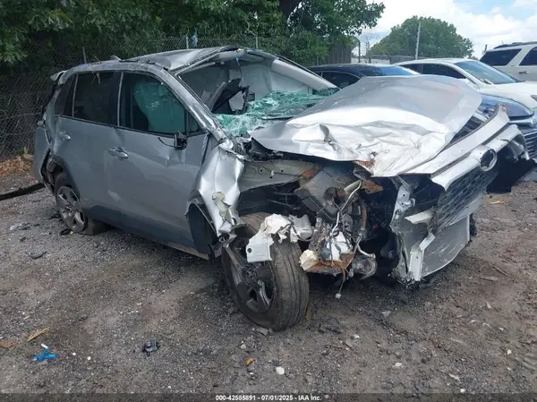 4T3RWRFV7NU063922 2022 TOYOTA RAV 4 - Image 1