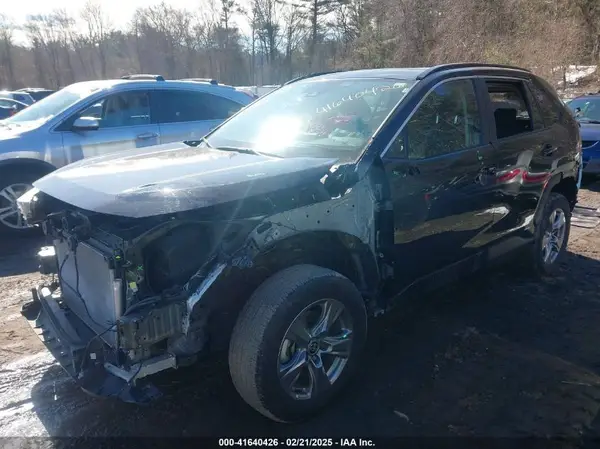 4T3RWRFV7PU096079 2023 TOYOTA RAV 4 - Image 2