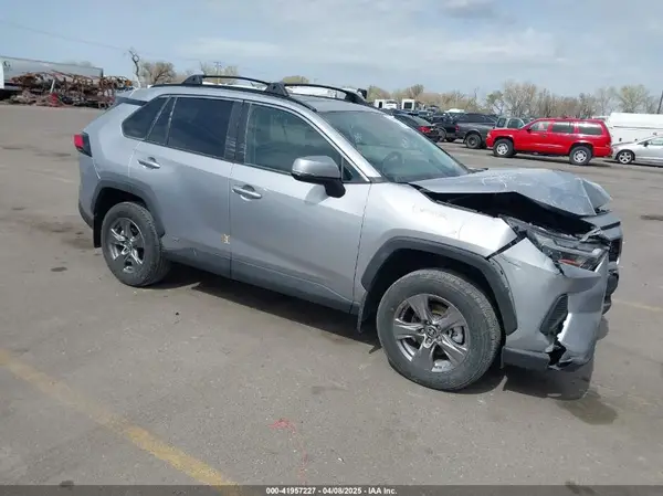 4T3RWRFV7RU135370 2024 TOYOTA RAV 4 - Image 1