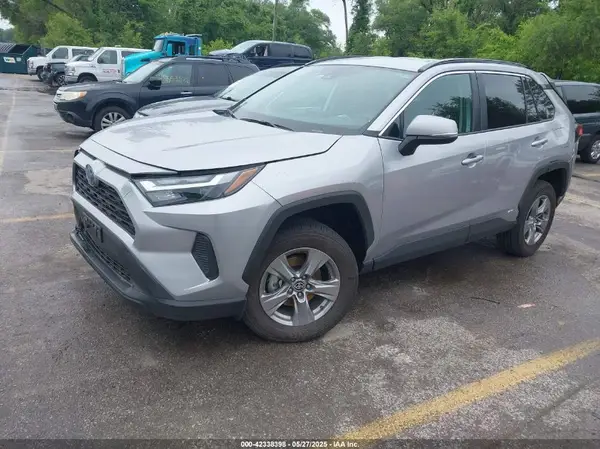 4T3RWRFV7RU153691 2024 TOYOTA RAV 4 - Image 2