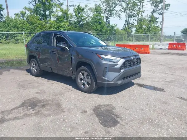 4T3RWRFV7SU165944 2025 TOYOTA RAV 4 - Image 1