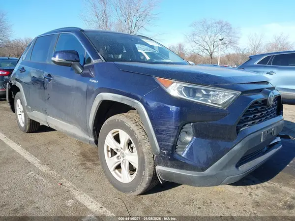 4T3RWRFV8MU021631 2021 TOYOTA RAV 4 - Image 1
