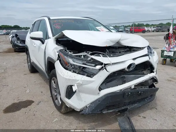 4T3RWRFV8NU050242 2022 TOYOTA RAV 4 - Image 1