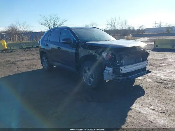 4T3RWRFV8NU064058 2022 TOYOTA RAV 4 - Image 1