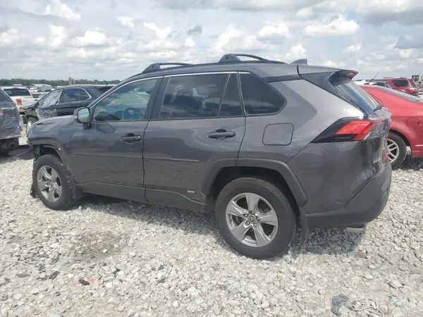 4T3RWRFV8NU075528 2022 TOYOTA RAV 4 - Image 2