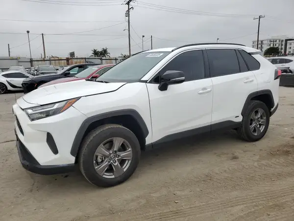 4T3RWRFV8RU130923 2024 TOYOTA RAV 4 - Image 1