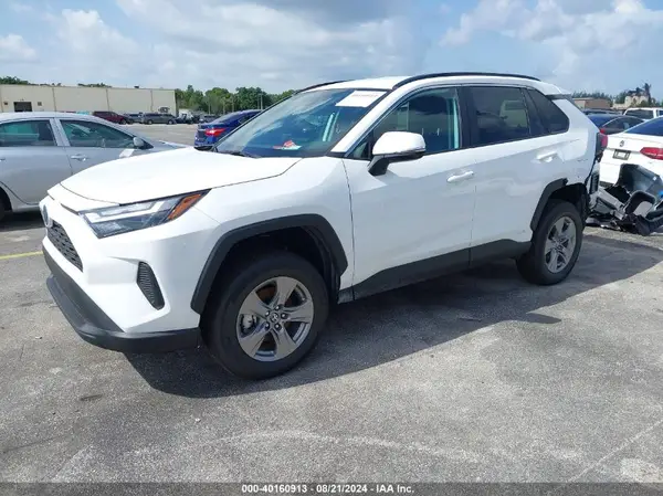 4T3RWRFV8RU150914 2024 TOYOTA RAV 4 - Image 2
