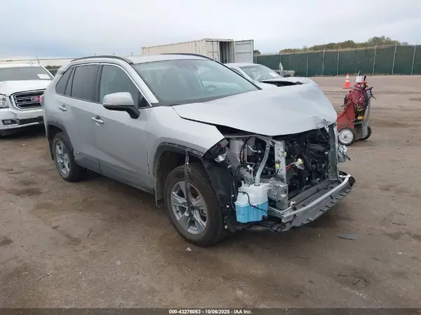 4T3RWRFV8SU174538 2025 TOYOTA RAV 4 - Image 1