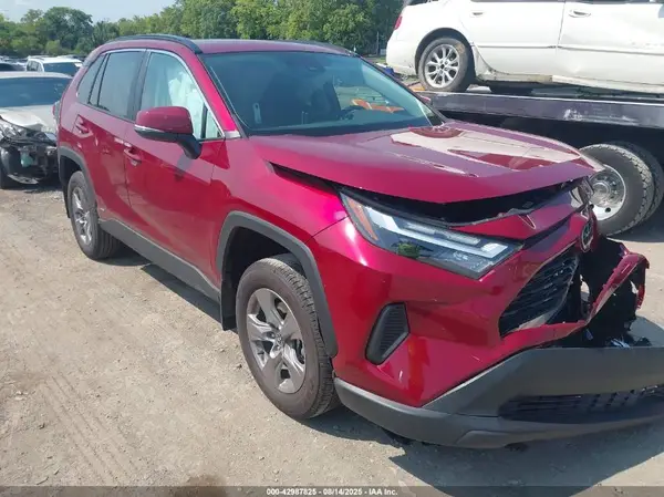 4T3RWRFV8SU187242 2025 TOYOTA RAV 4 - Image 1