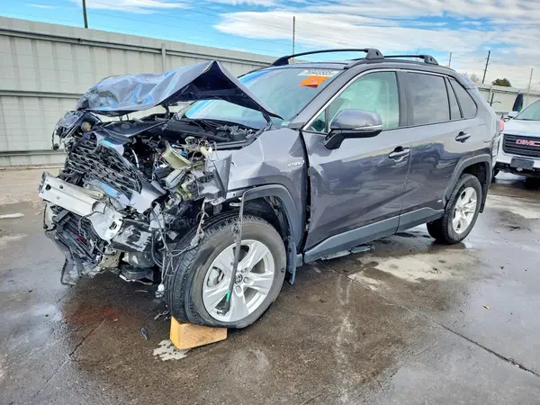 4T3RWRFV9MU028278 2021 TOYOTA RAV 4 - Image 1